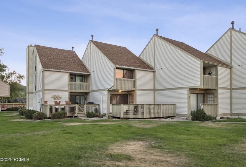 35_Exterior_1800x1200_4270761