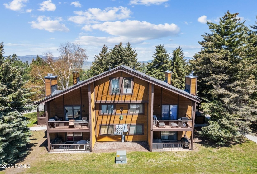 0_Exterior_1800x1200_4232541