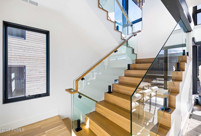 026_stairwell_1_49