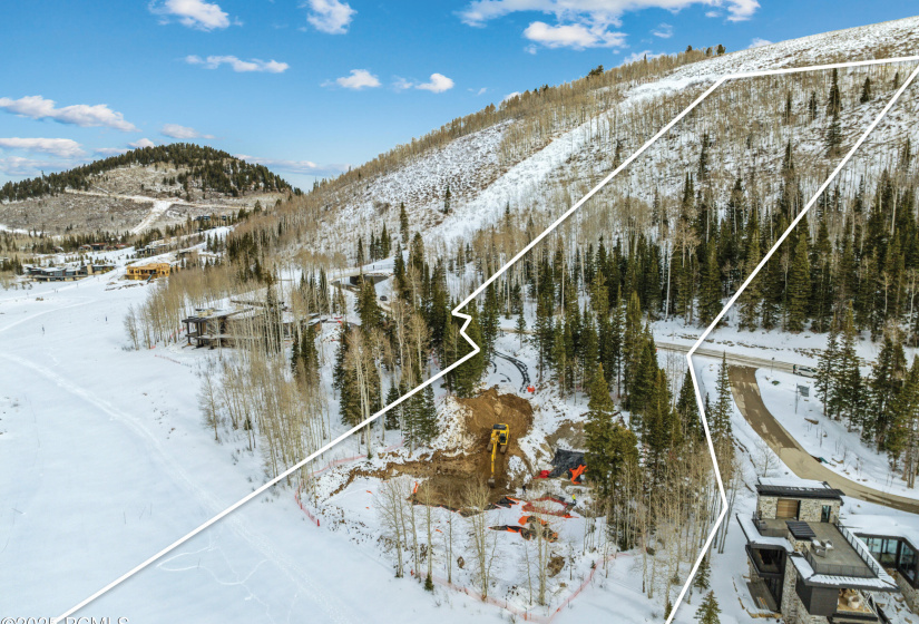 263 White Pine Cy Drone046 w/ lines