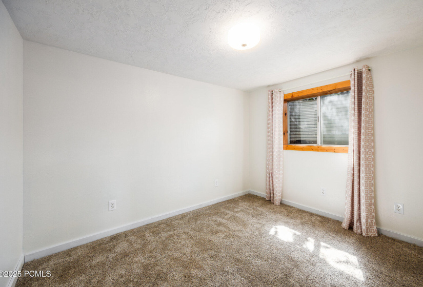 013_165w850s-15_675