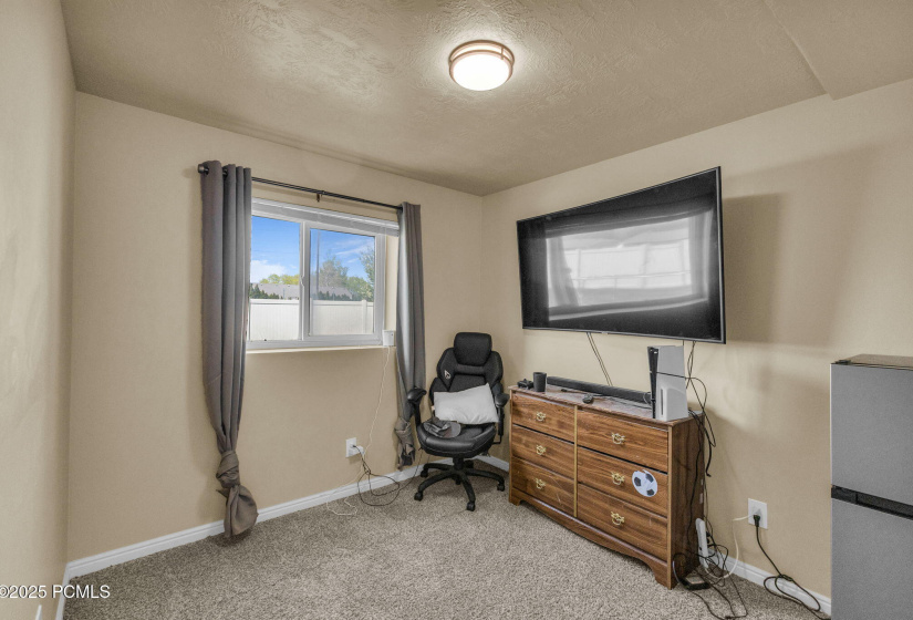 12-web-or-mls-1282-s-875-w