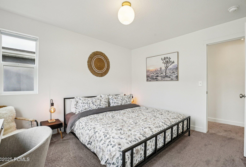 Guest Room with King Bed