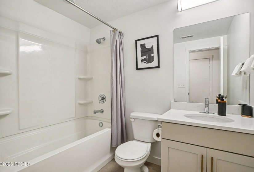 Lower Level Full Bath
