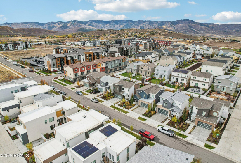 38-web-or-mls-Serviceberry Dr 12-S1110-0