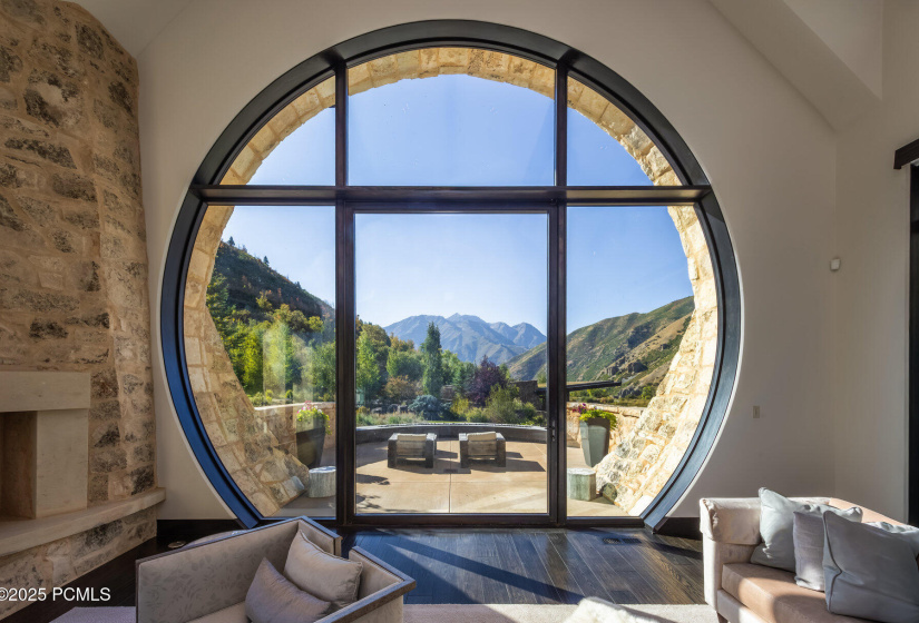 039_5618esouthforkrd48_960