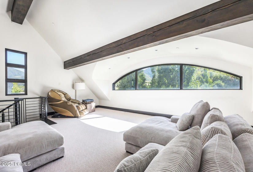 044_5618southfork115_360