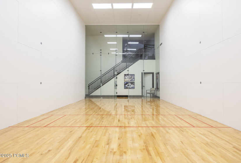 067_5618southfork77_383