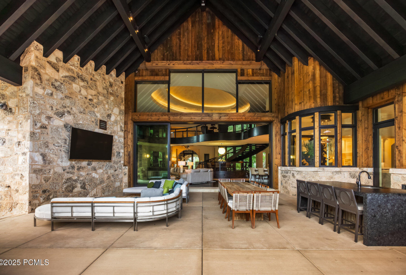 076_5618esouthforkrd128_443