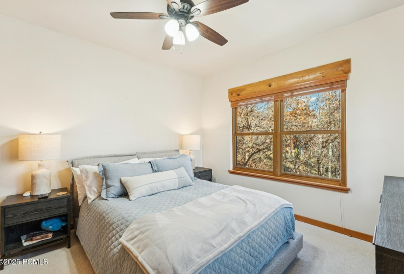 22_Bedroom_1800x1200_4293742