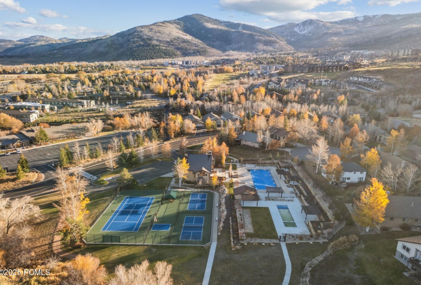 53_Aerial_1800x1200_4293680