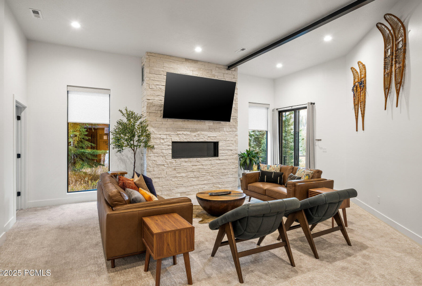 046_ar507647_copy_592