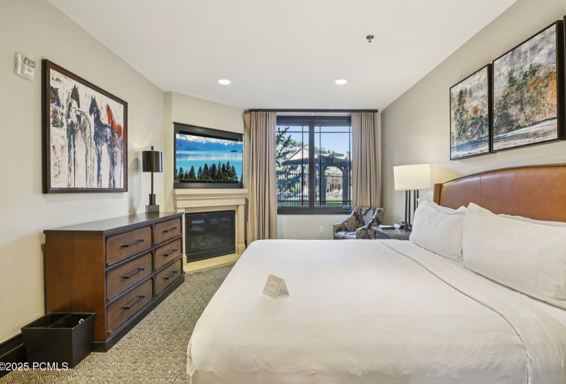 11-web-or-mls-Frostwood Blvd-S1211-011