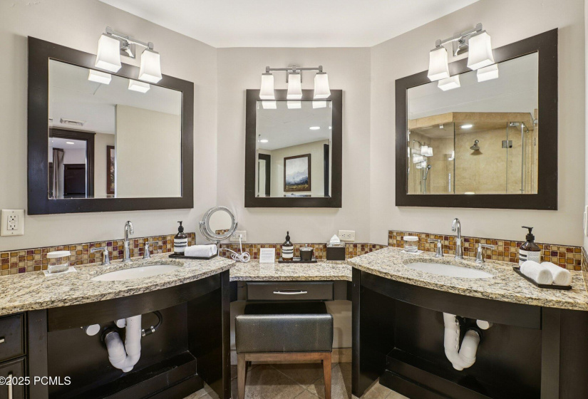 14-web-or-mls-Frostwood Blvd-S1211-014