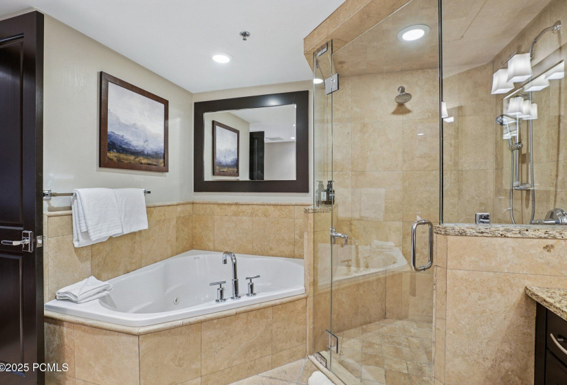 15-web-or-mls-Frostwood Blvd-S1211-015