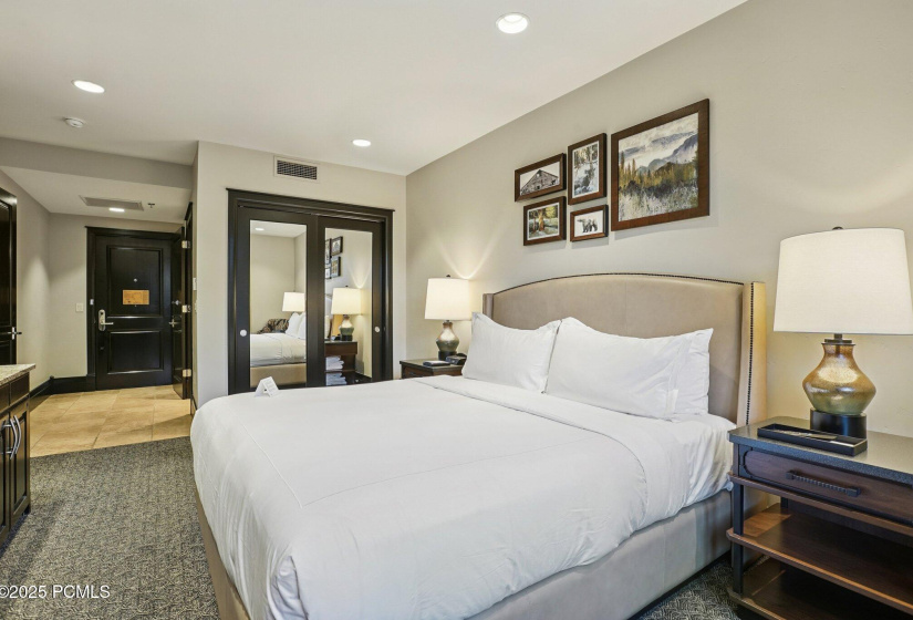 18-web-or-mls-Frostwood Blvd-S1211-018