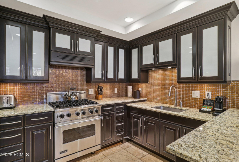 8-web-or-mls-Frostwood Blvd-S1211-008