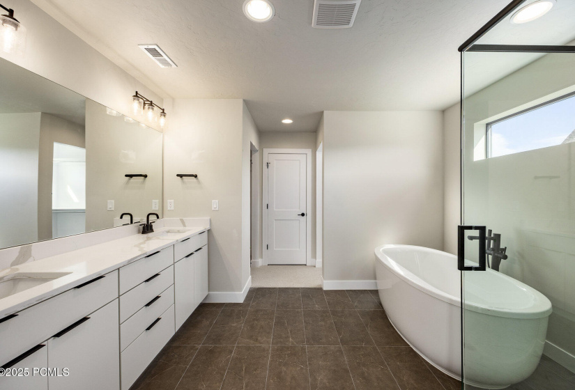 018_2832_e_hayloft_lane_lot_214-018_203