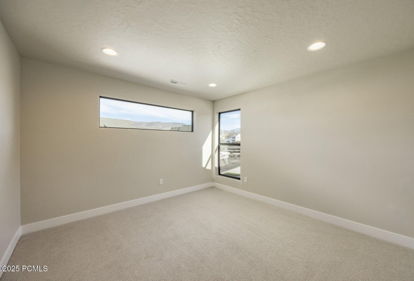 022_2832_e_hayloft_lane_lot_214-022_424