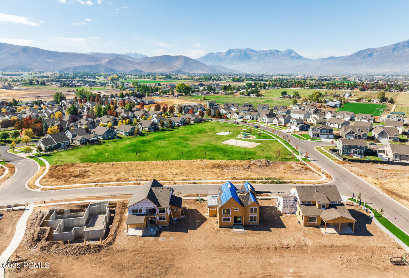 055_007_022_2749ehayloftlanelot204-14_17