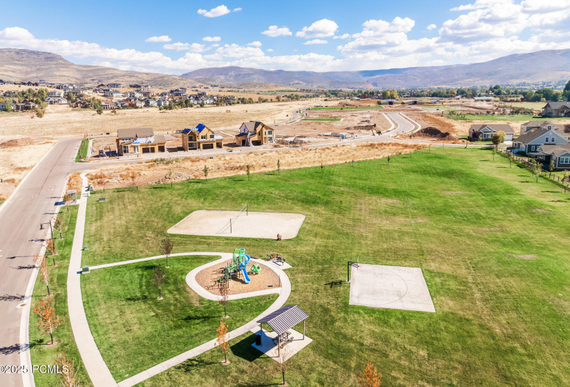 067_019_034_2749ehayloftlanelot204-26_56