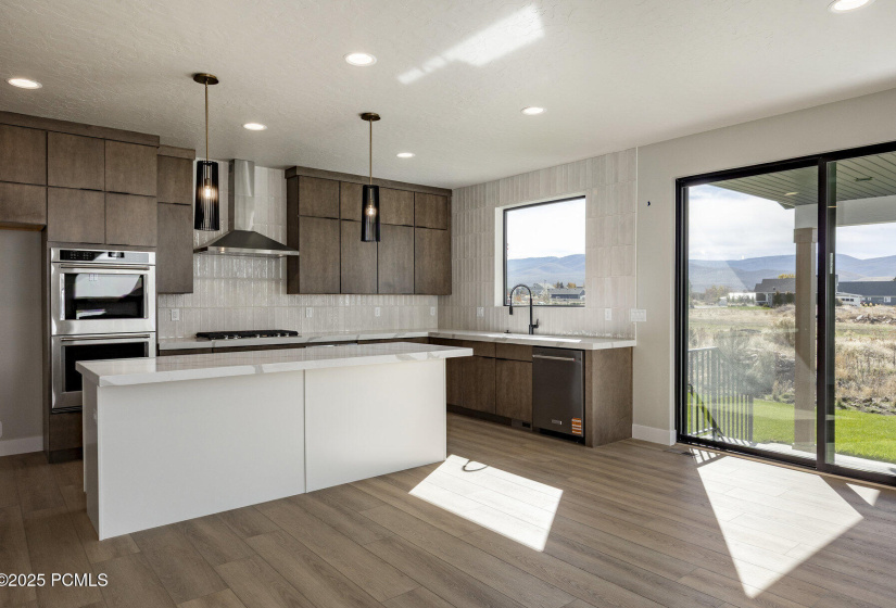 006_2832_e_hayloft_lane_lot_214-006_336