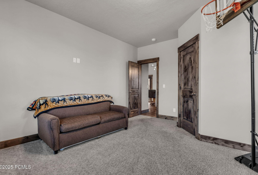 12-web-or-mls-3700-s-1000-e