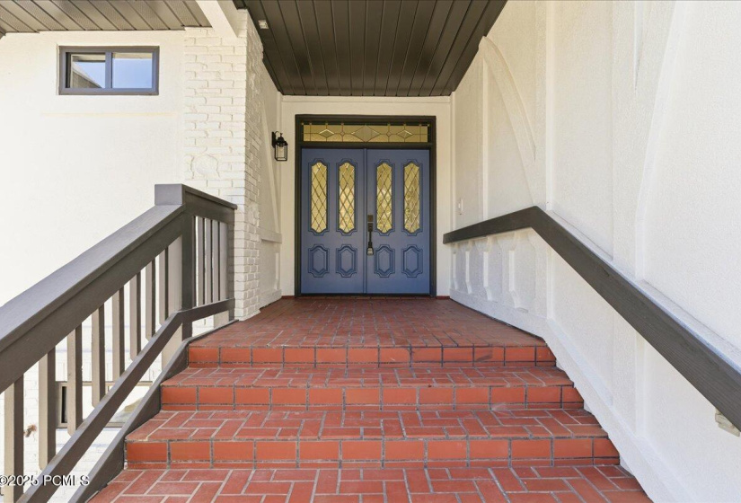 11-8850 Upper Lando Ln-8