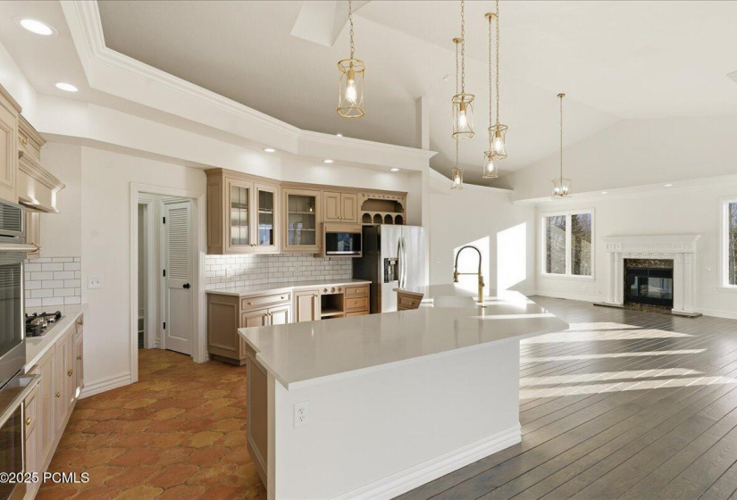 21-8850 Upper Lando Ln-18