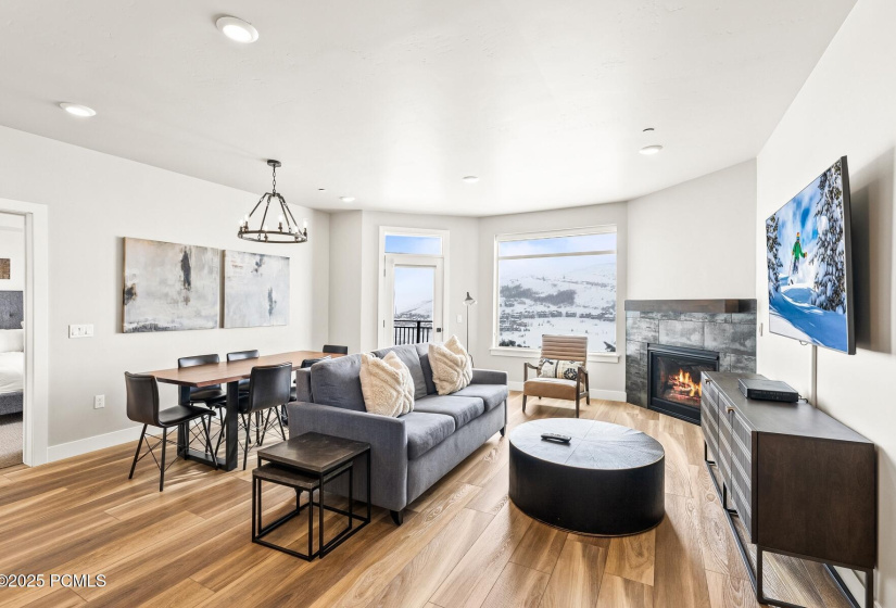 1_Living-room_1800x1200_4012640