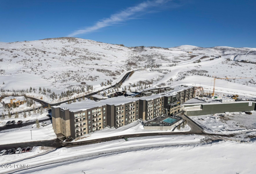 54_Aerial-Drone_1800x1200_4016841