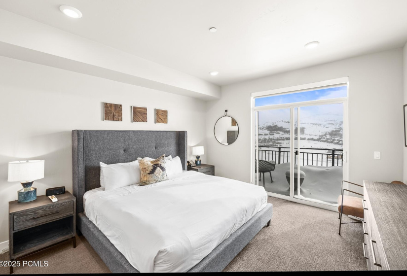 7_Bedroom_1800x1200_4012643