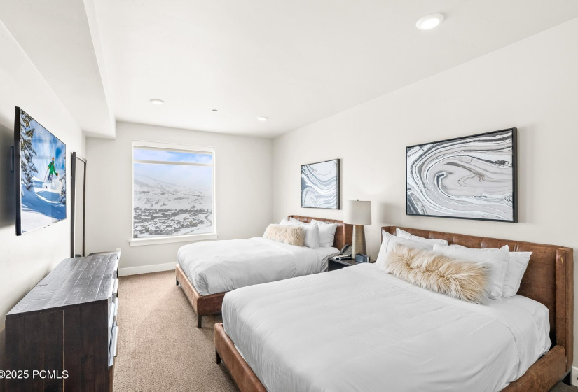 8_Bedroom_1800x1200_4012653