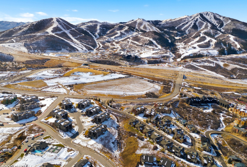 037_dji_20251209114737_0818_d_13