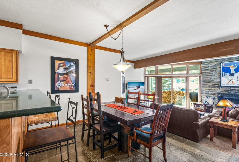 006_ar508973_copy_137