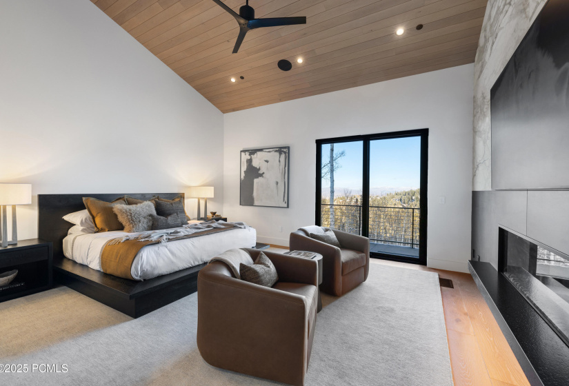 017_8939moonshadowct-16_477