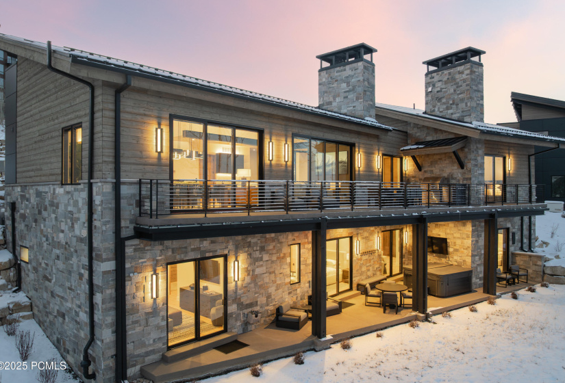 044_8939moonshadowct-43_135