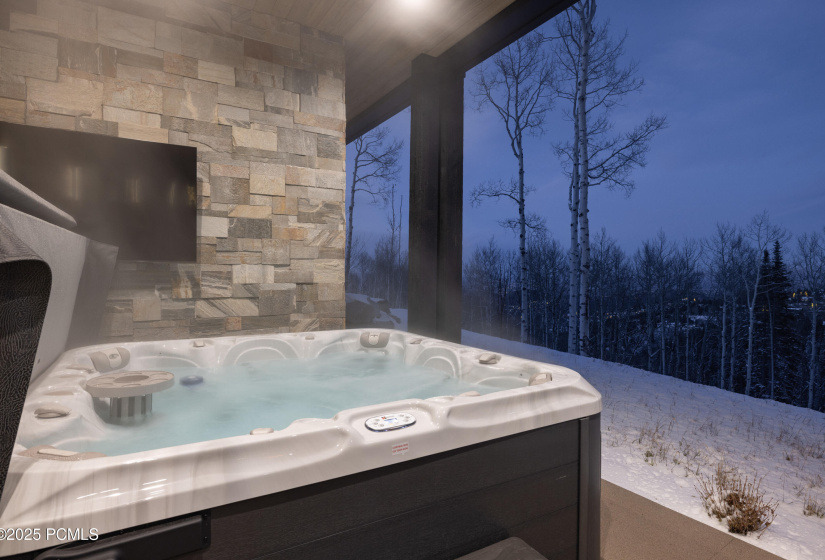 045_8939moonshadowct-44_765