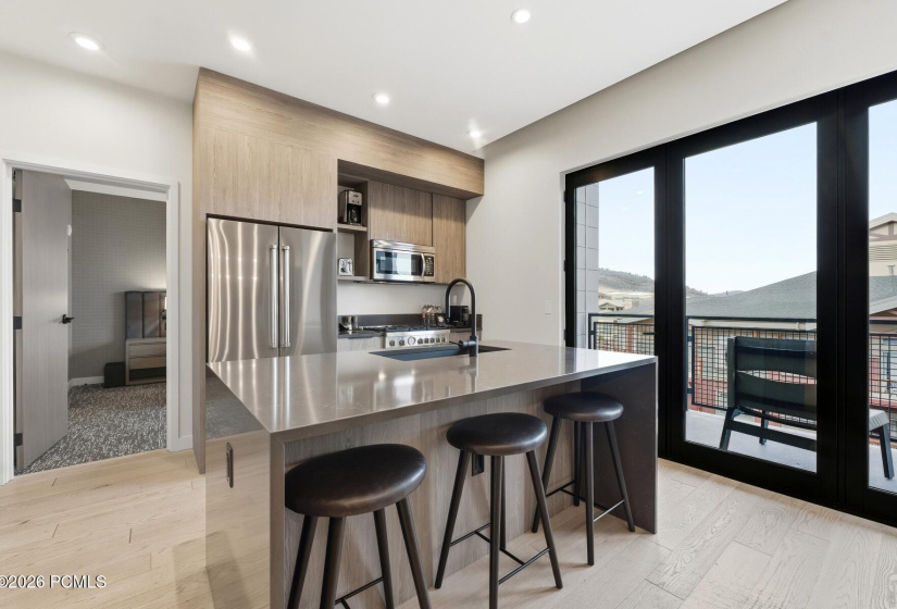 11_Kitchen_1800x1200_4311625