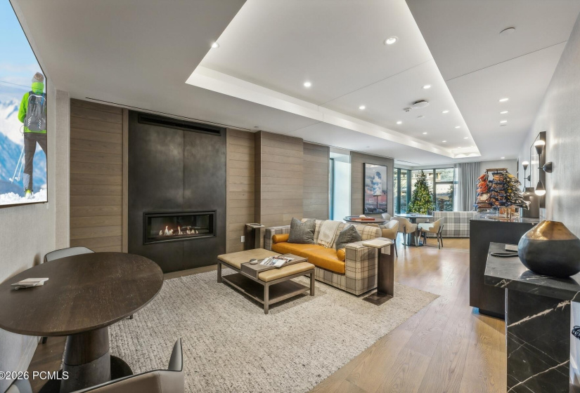 30_Owner-s-Lounge_1800x1200_4312232