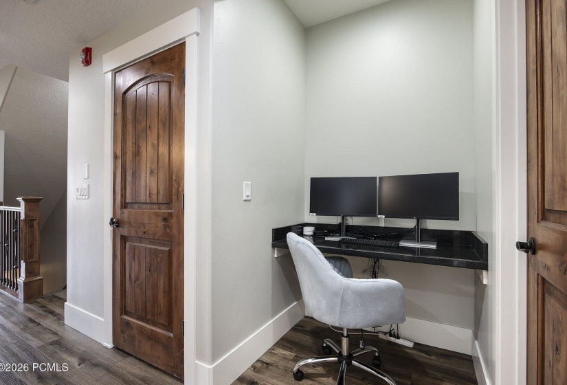 011_13386nalexisdr20_370