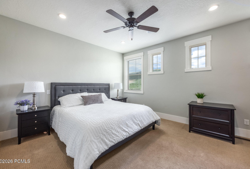 012_13386nalexisdr26_15