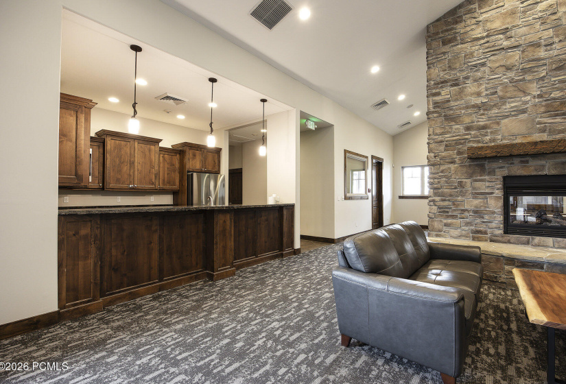 063_13386nalexisdr25_351