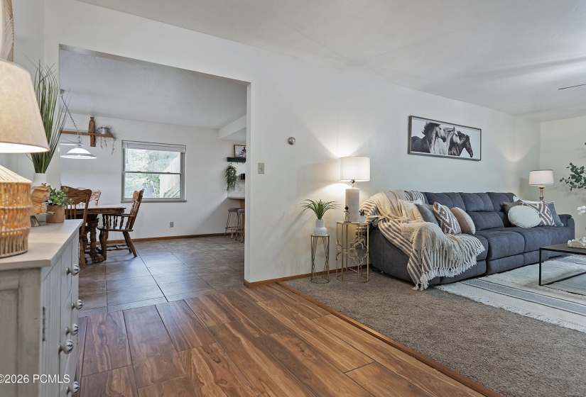 2575wStateRd32-Peoa-018