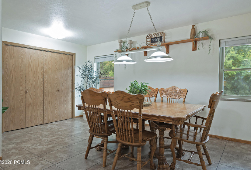 2575wStateRd32-Peoa-021