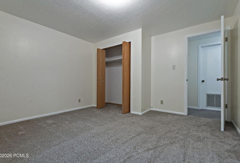 2575wStateRd32-Peoa-033