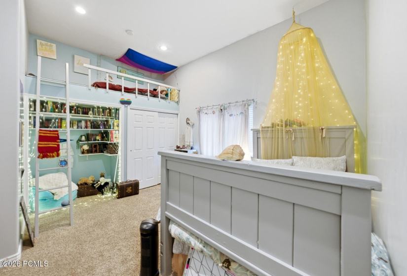 17_Bedroom_1800x1200_4321415