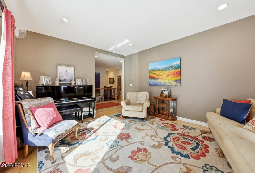 1_Pianoroom_1800x1200_4321394