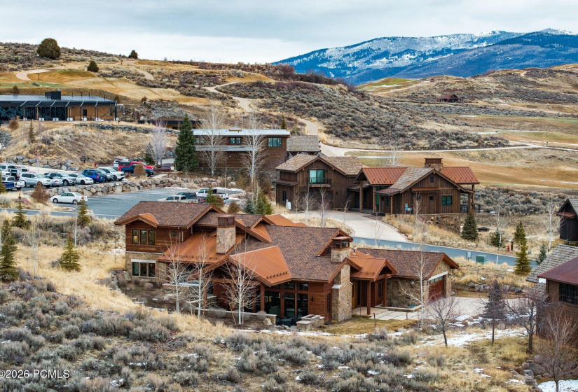 019_7357nvictoryclubdrive-bh-15_545