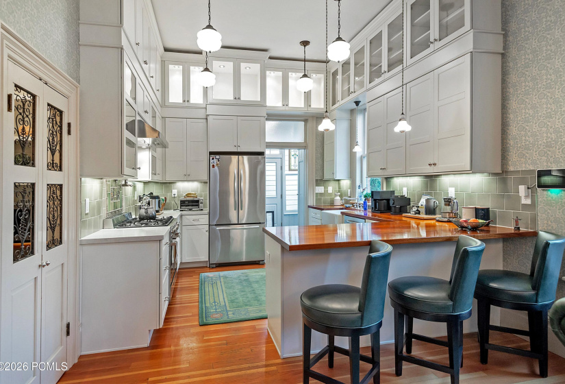 030_367ethirdave-027_900